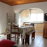 Maison Avec Jardin Et Terrasse Pres De La - Fr-1-246a-92 *