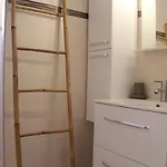 Maison Avec Jardin Et Terrasse Pres De La - Fr-1-246a-92