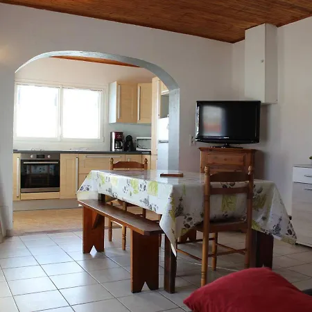 Maison Charmante Pres Et Port - Jardin, Terrasse, Bbq, Parking - - Fr-1-246a-92 Holiday home Saint-Pierre-d'Oleron